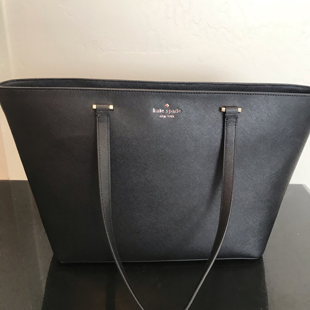 Kate Spade Zipper Tote - Picture 4 of 7